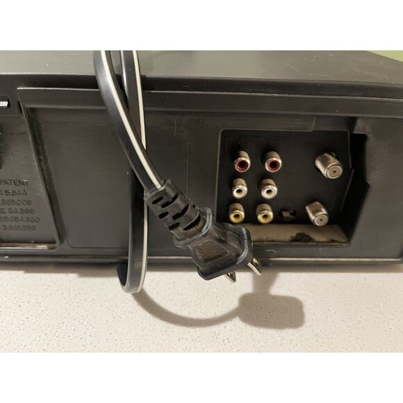 TOSHIBA W-714 VHS VCR Player *Remote Not Included* Works Great! Free Shipping! - Picture 8 of 8